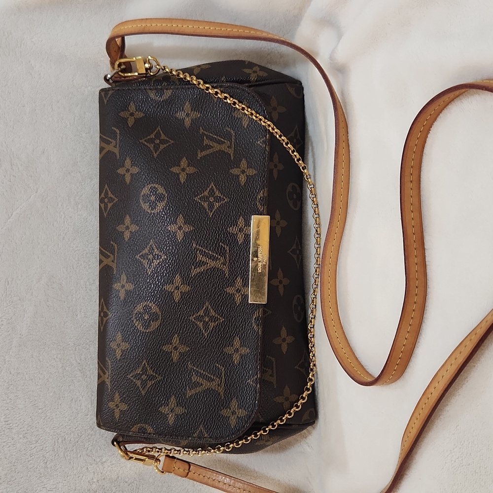 Louis Vuitton Favorite MM